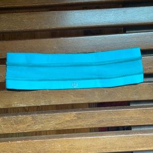 Teal Lululemon headband
